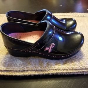 Dansko size 6 1/2